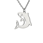 collier requin lune argenté couverture