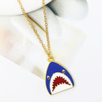 Collier Requin Bleu