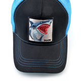 Casquette Requin Écusson noire et bleu ciel