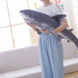 Peluche Grand Requin Blanc soulevé