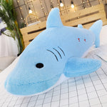 Peluche bleu Requin Etoiles lit