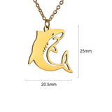 collier requin lune dimension doré