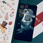 Coque Requin Avale