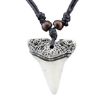 Dent de Requin Pendentif